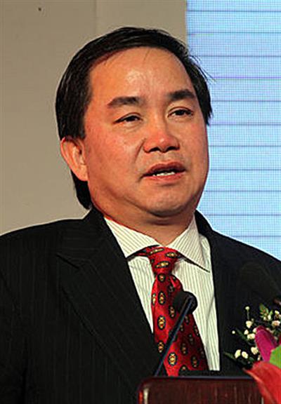 华裔经济学家陈志武简介(华裔经济学家陈志武简介资料)